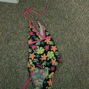 Swimming suit